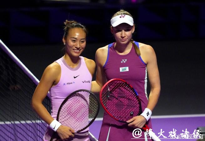 郑钦文憾负莱巴金娜 无缘多哈站八强 郑钦文憾负莱巴金娜 无缘多哈站八强