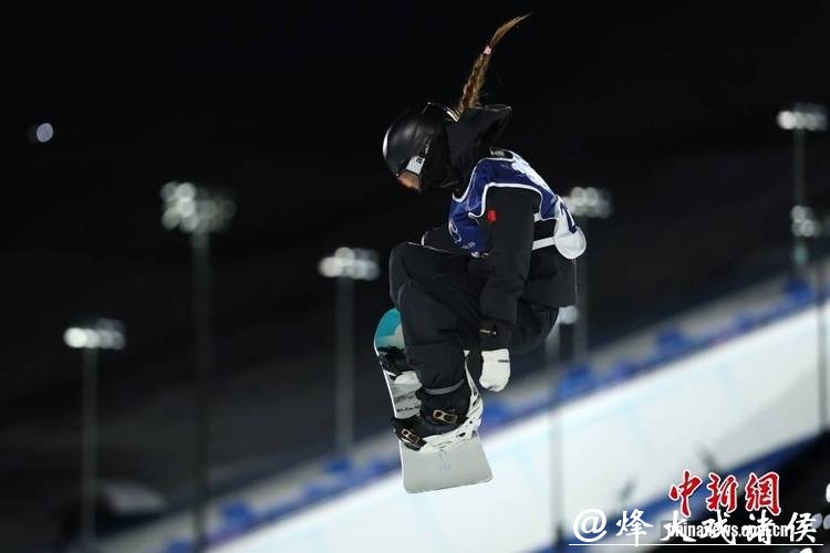 冬奥会单板滑雪女子大跳台决赛 张小楠获得第五名 冬奥会单板滑雪女子大跳台决赛 张小楠获得第五名