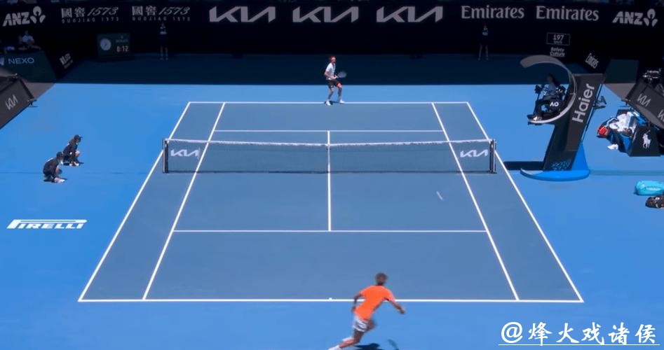 兹维列夫3-1逆转迪亚洛 连续十年闯过澳网首轮关