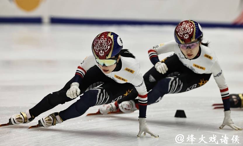 “向韩国跪下道歉”——米兰冬奥摔倒风波发酵，韩媒都看不下去了